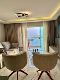 Apartamento de Frente pro Mar em Balneário Camboriú - Balneário Camboriú - 0