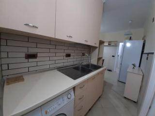 Lovely appartament,1-D - Tirana - 8