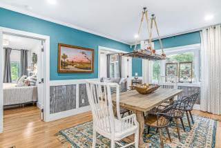 Thorndale - Modern Smart Home on 20 Pastoral Acres with a Private Heated Pool & Hot Tub - Fennville - 2