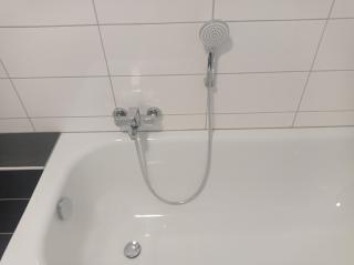 Work and Stay Sundern-Allendorf Modernisierte Unterkunft mit 5 Betten plus Schlafcouch mit Balkon - 3