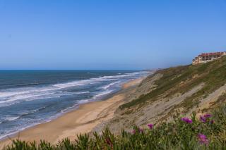 Surf GuestHouse - 7min walk to the beach - 3