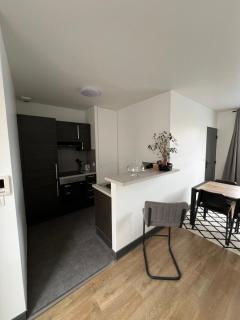 HYPER CENTRE à 80m du marché central, T2 très calme Rue du Minage - 1