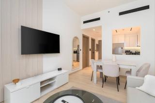 Nice 1BHK in JVC - with view - Binghatti Height - Dubai - 2