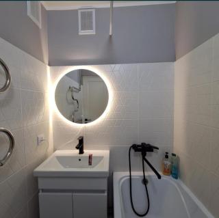 4 микрорайон, дом 30 - 3