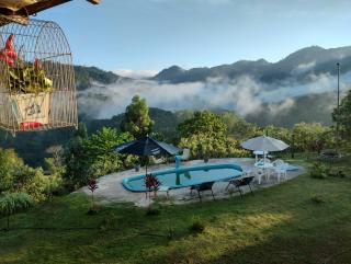 CHÁCARA DOMINGOS MARTINS - SANTO GRAAL - Montanhas, Corredeiras, Piscina, Natureza e Paz - Domingos Martins - 0