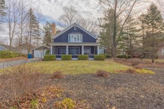 Stunning Views of Lake Michigan - Beautiful Home - Fennville - 0