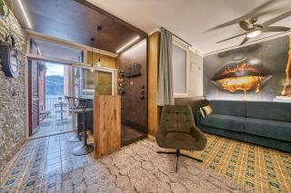City CENTRAL Apartment Romantic Lakefront Balcony - MALCESINE - Porto Vecchio 11 - Malcesine - 7