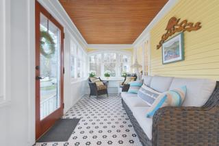 Large Home in Downtown Saugatuck & Pet Friendly - Saugatuck - 8