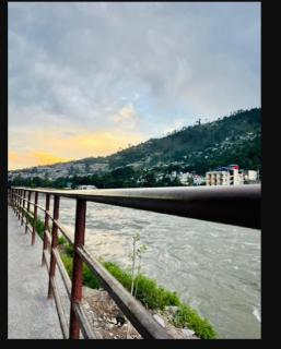 River Vibes Guest House - Muzaffarabad - 6