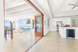 Exclusive 10-Person Seaview Villa in Cas Abou with Private Beach and Pool Bar - Willibrordus - 1