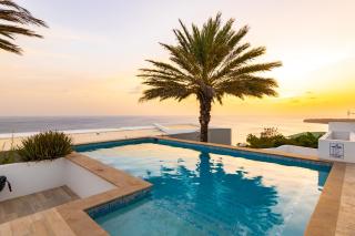 Exclusive 10-Guest Seaview Villa in Gated Community with Pool & Private Beach Access - 4