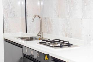 B&I Luxury Apartment in Kileleshwa - Nairobi - 8