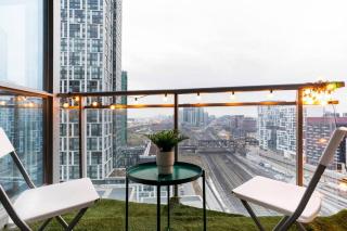 SkyHigh Haven LED-Lit Downtown Condo Retreat - 1