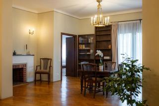 Apartament Burghez - Bucharest - 4