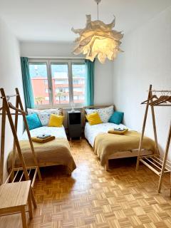 Spacious Apartment for Families and Small Groups! - 6