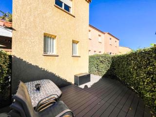 Maison Familiale dans le Domaine de la Plage avec Piscine Privée, à 200m de la Mer - Valras-Plage - 9
