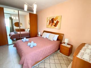 Sea view home away from home - 8