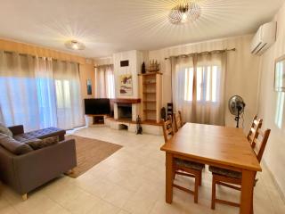 Sea view home away from home - 9