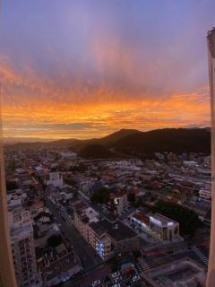 Apartamento no centro, com vista mar e Cristo Luz - 4