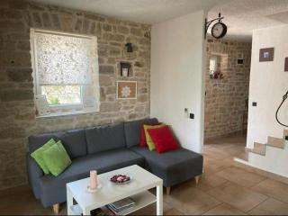 Holiday house with a swimming pool Puljane, Krka - 23038 - Drniš - 4