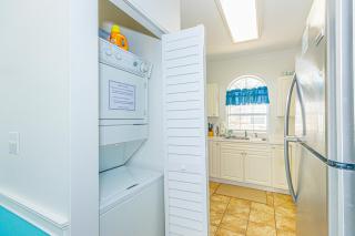 First Floor 2 Bedroom Condo with Golf Course Views-Magnolia Place 101 - Sleeps 6 guests! - 1