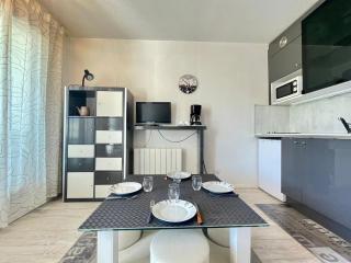 Joli studio-cabine moderne à 300m de la plage - FR-1-338-368 - Sète - 0