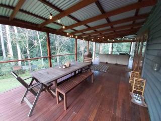 Eucalyptus Escape - Privacy in the Hinterland - 2