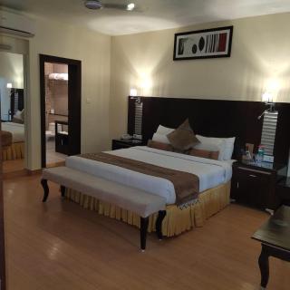 The Red Maple Mashal - 7