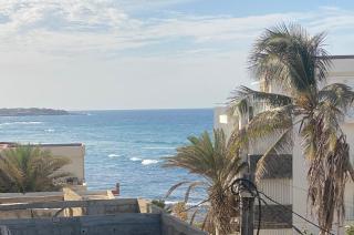 Magnifique villa standing avec piscine et jardin à Ngor Virage - Dakar - 1
