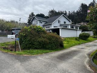 Idlewild Manor Vacation home - Gold Beach - 4