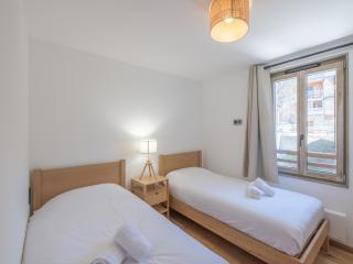 Appartement neuf 65m² proche centre-ville - 400m des pistes, Wi-Fi - FR-1-645-72 - Huez - 2