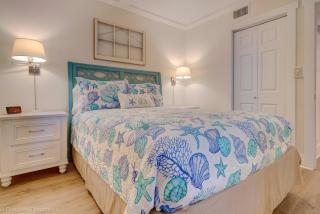 Sunbird Resort Ground Floor Gem with Ocean Views! Free Beach Chairs and Umbrella! by Dolce Vita Getaways PCB - 5