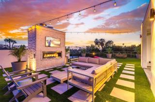 Old Town Scottsdale Luxury Villa - Heated Pool, Spa, Rooftop Deck, Sauna, Speakeasy - Scottsdale - 5