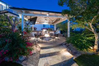 Camelback Mountain Mansion - Micro-resort, Views, Golf, Heated Pool, Game Room - Phoenix - 8