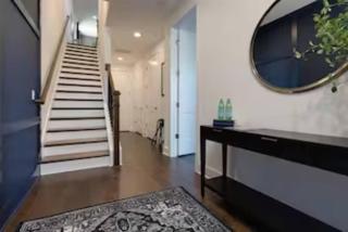 NEW and luxurious home by downtown Nashville with rooftop deck! - Nashville - 2