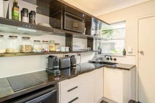 549 Apartments - Hervey Bay - 1