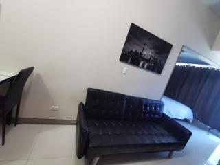 Caleze Properties Uptown Palazzo BGC One Bedroom - 8
