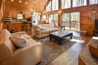Black Bear Haus - Sautee Nacoochee - 7
