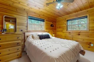 Black Bear Haus - Sautee Nacoochee - 2