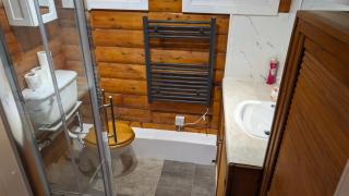 Snowdonia Log Cabin 2 - 2