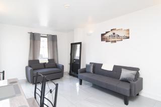 2 bed 2 bath city centre sleep 7 - 7