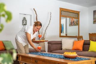 Sunflower 5 BR Private Pool Villas JU04 - Kerobokan - 4