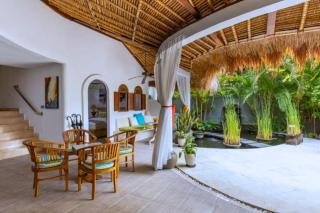 Sunflower 5 BR Private Pool Villas JU04 - Kerobokan - 3