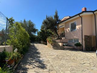 Villa Dei Fiori - casa vacanza - Capoterra - 5