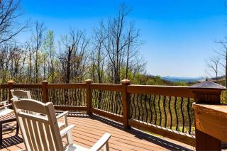 Cherokee - Lodge w - MtnViews- May Deals-HotTub-Fire Pit-GameRm - Gatlinburg - 0
