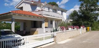 Apartmani Villa Medići - Vrsi - 9