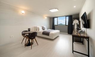 CM Park Hotel - Andong - 1