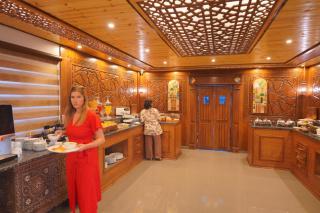 Petra Plaza Hotel - 5
