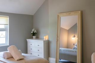 Kist Accommodates - Glen View Cottage - 3