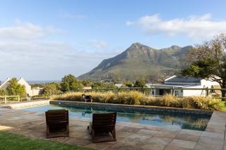Serene, Thatched Apartment in Noordhoek, Cape Town - Le Cap - 0